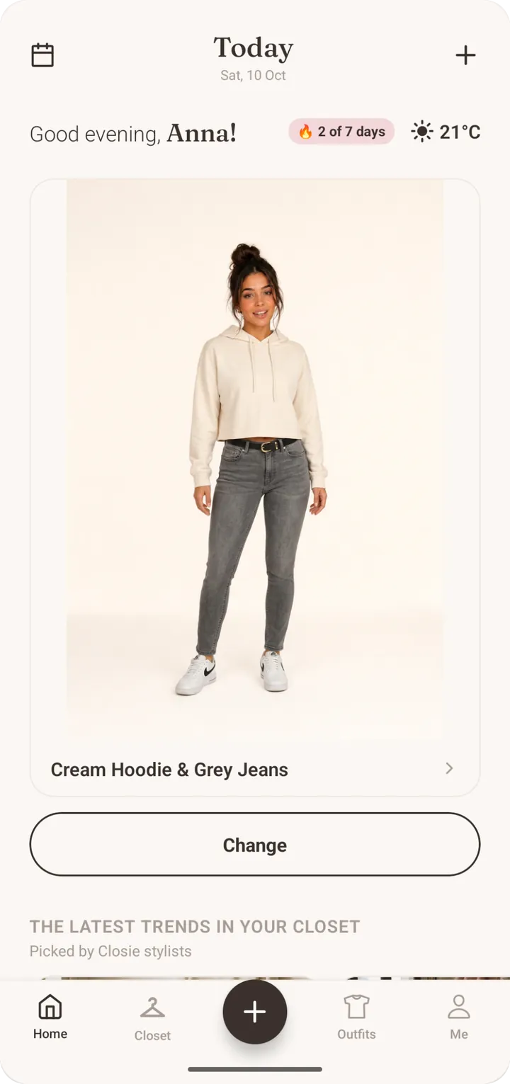 Closie outfit planner app home screen with the weather forecast and today’s outfit