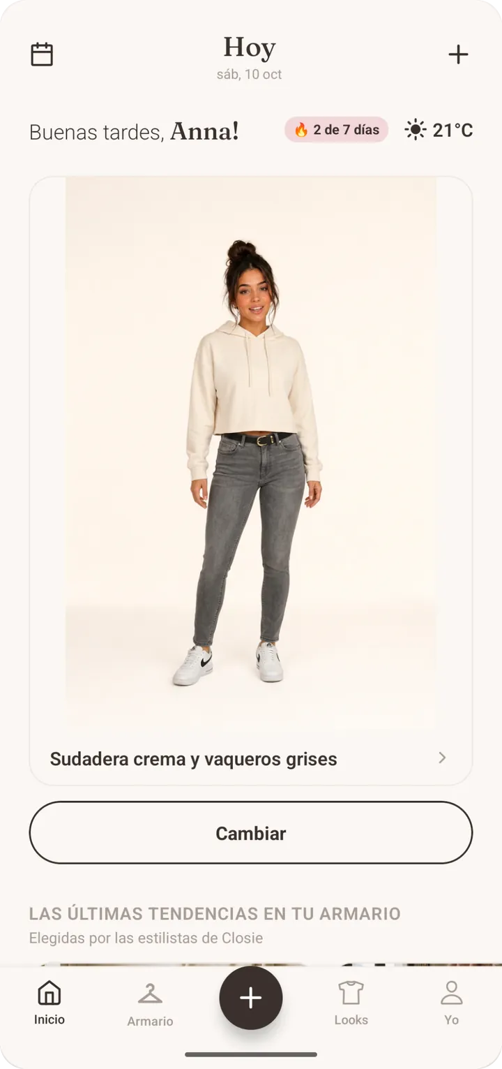 Pantalla de inicio de Closie con el tiempo de hoy y el outfit sugerido