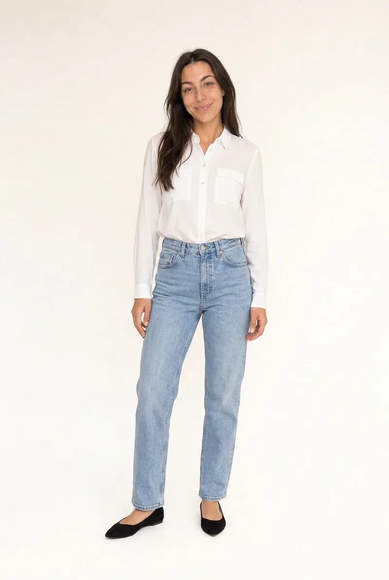 Classic capsule wardrobe outfit — white shirt and straight jeans